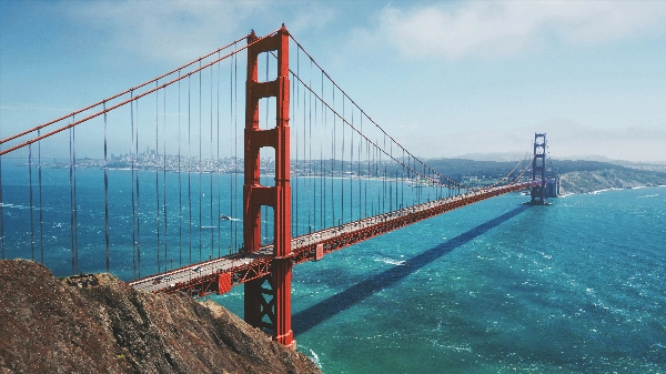 Golden Gate Bridge